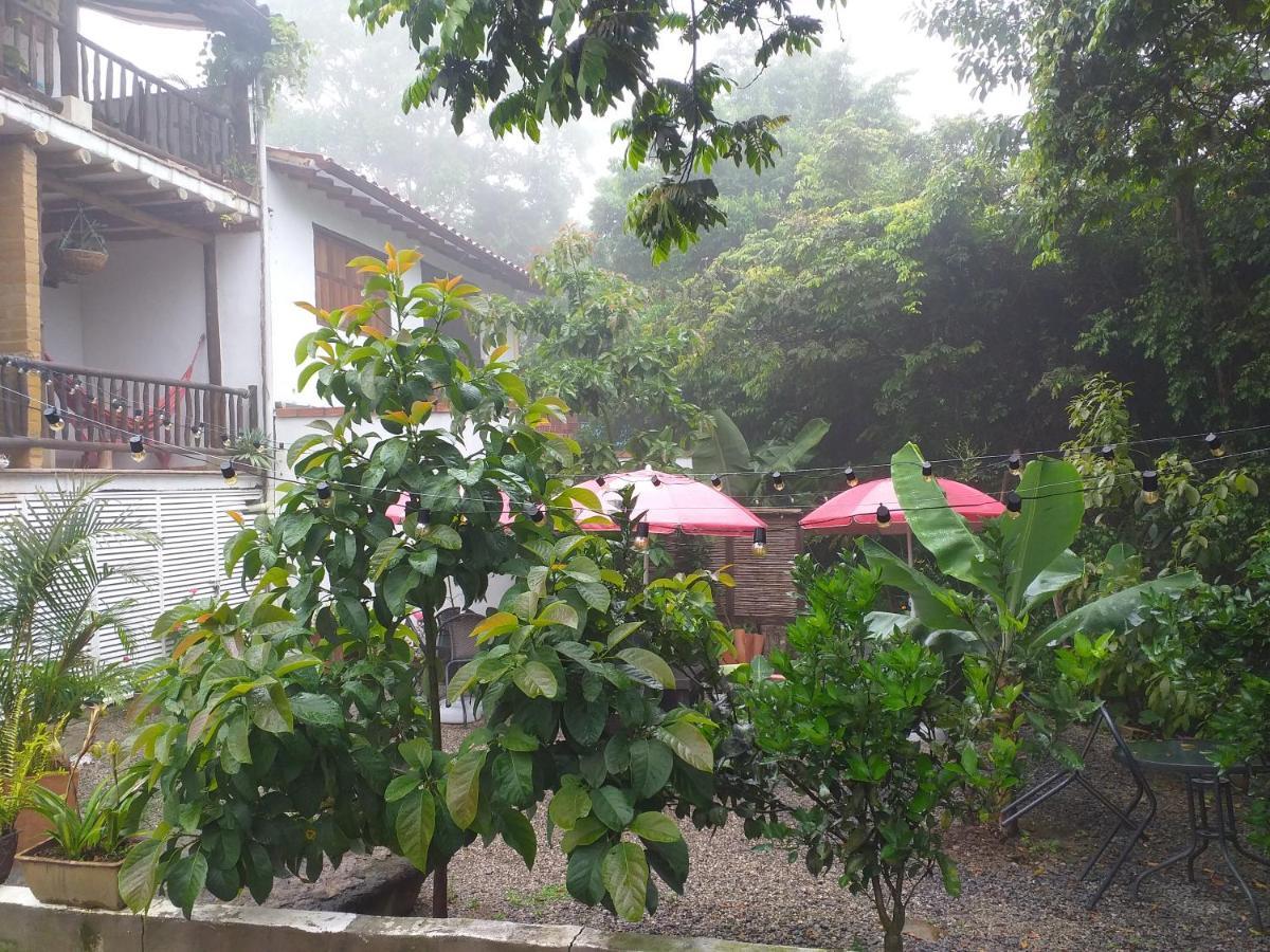 Casona Chara Hotel Баричара Екстериор снимка