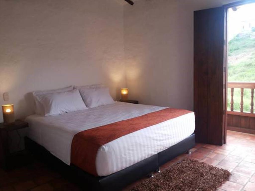 Casona Chara Hotel Баричара Стая снимка